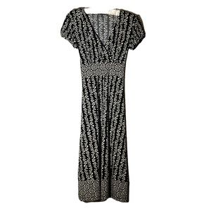 Apt 9 - Black and White Summer Dress - Size: Small (6/8)